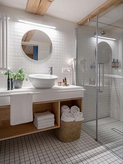 Shower Conversions for Wheelchair Accessibility